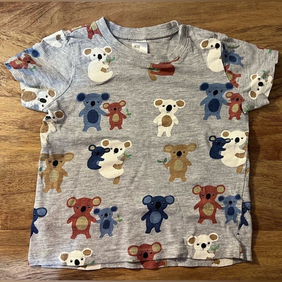💚✨H&M Baby boy‎ t-shirt✨💚 - Picture 1 of 3